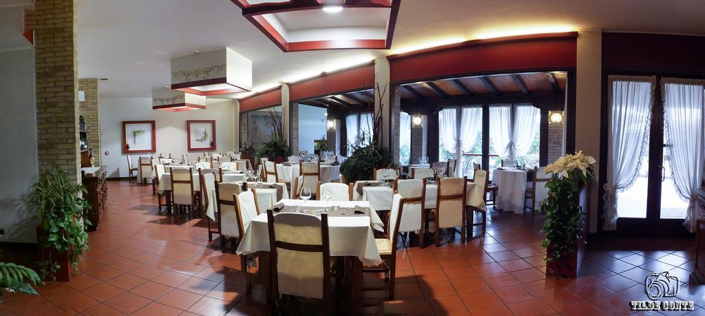 Hotel Al Posta 카사르사델라델리지아 외부 사진